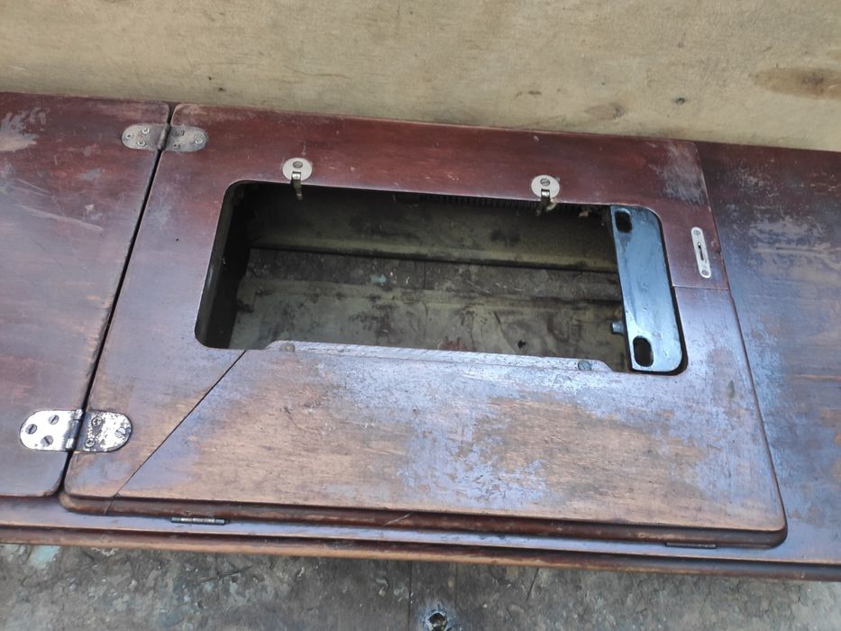 Столешница старинная от швейной машинки Зингер SINGER