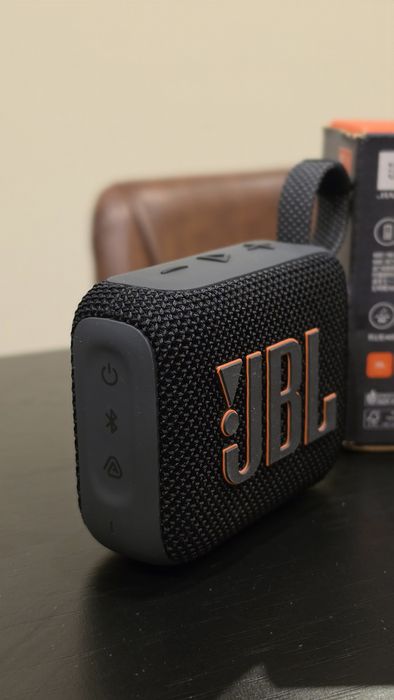 Coluna JBL GO 4 nova