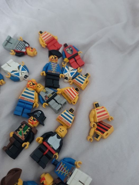 Lego mix figurek castle I pirates