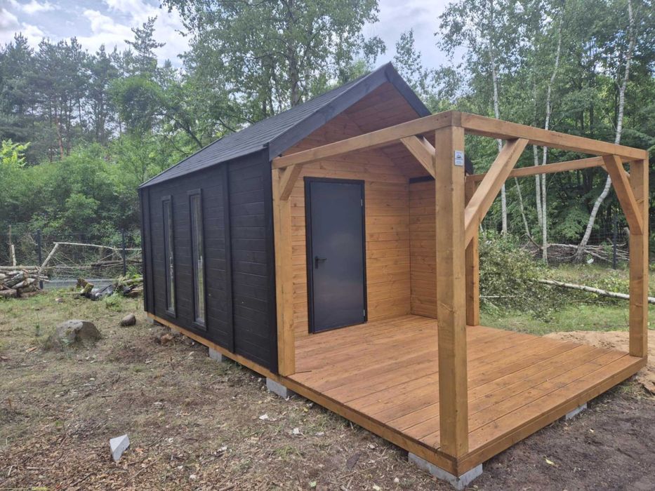 • • • • Domek narzędziowy • • • • D25 3x6,5 m z konstrukcją pod żagiel