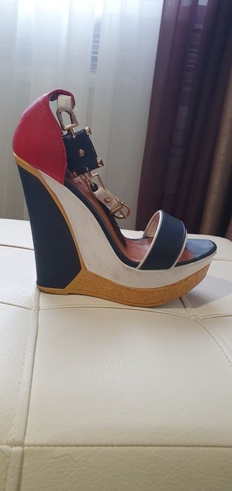 Босоніжки 33-34 розмір