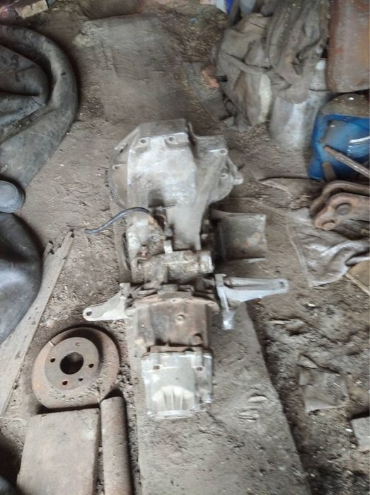 Коробка Мкпп, Audi 100 1,9 ,87р.