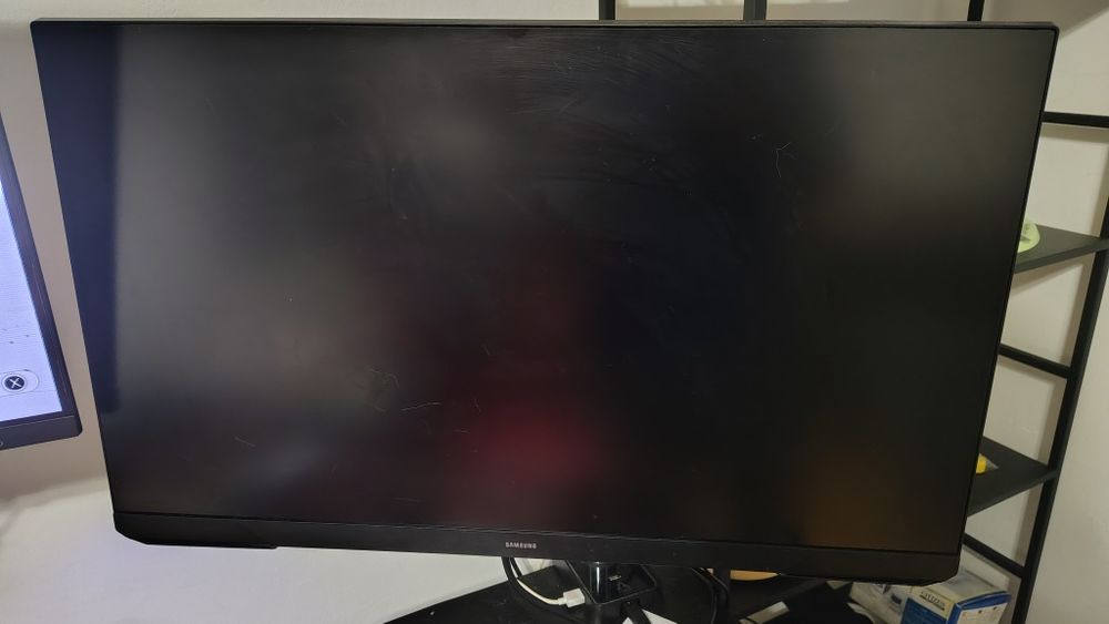 Samsung Odyssey G3 27" 180hz монітор та штатив можна окремо торг