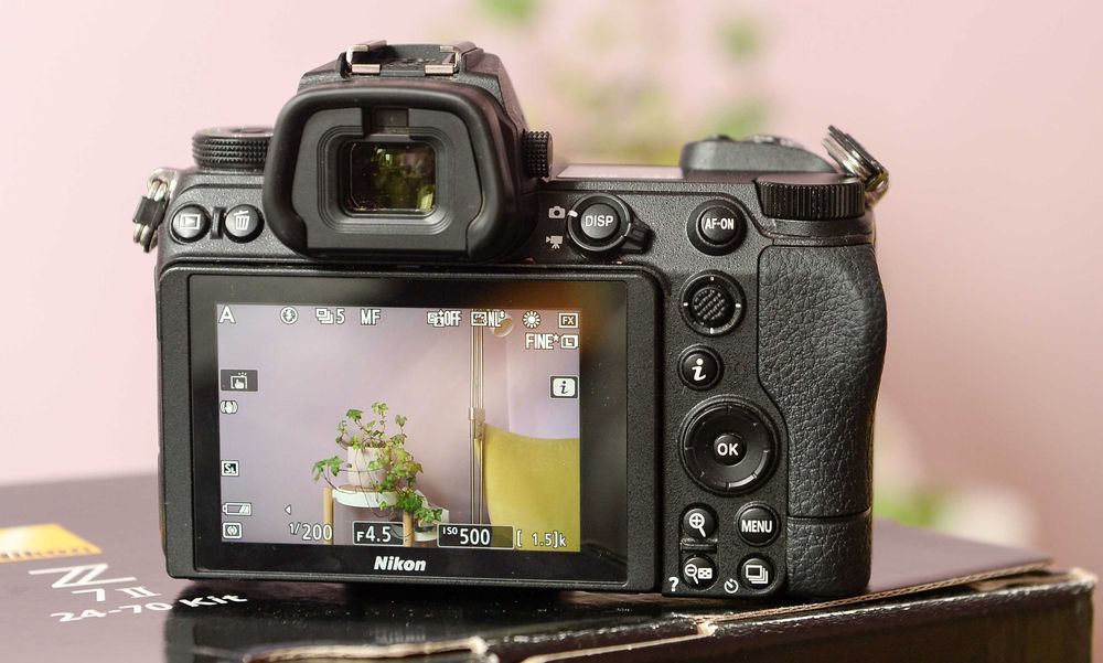 Nikon Z7II z adapterem FTZ