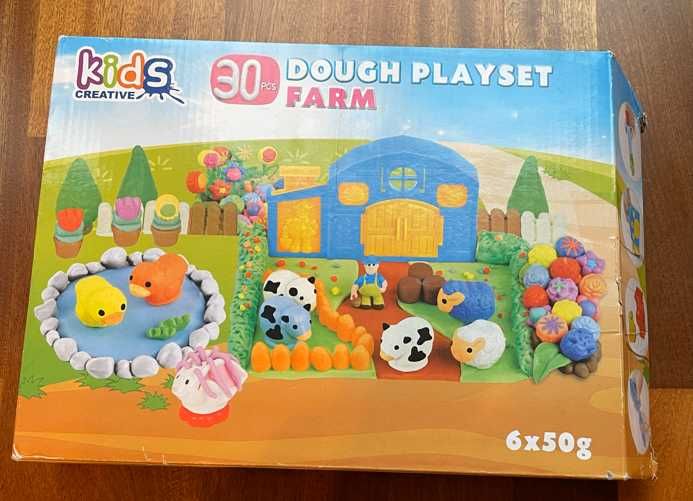 Zestaw do wyciskania ciastoliny "Farma" oraz Psi Patrol