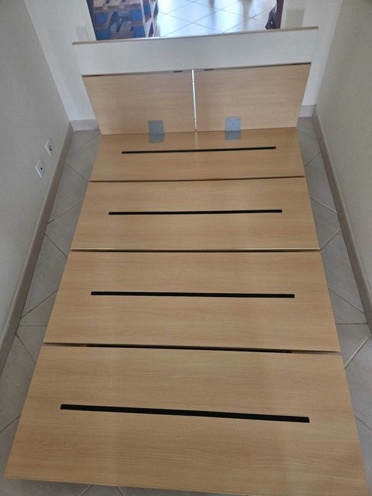 Cama base e cabeceira cor faia