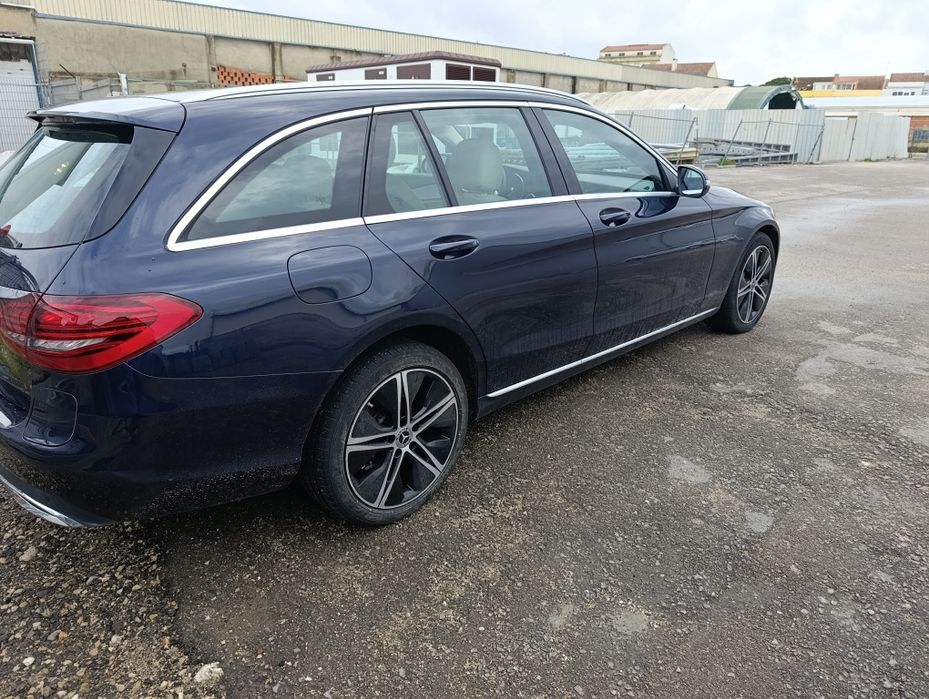 Carinha Mercedes Benz C300 De