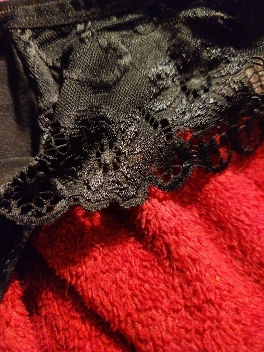 Sprzedam bieliznę,stringi majteczki i nie tylko