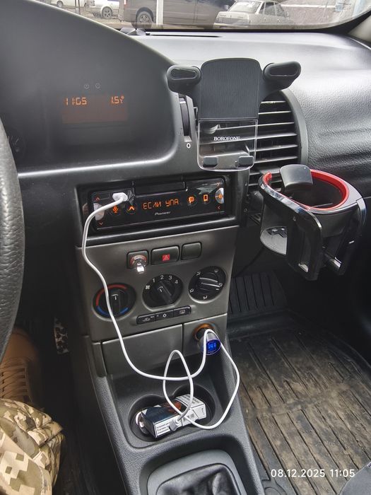 Продам Opel zafira A