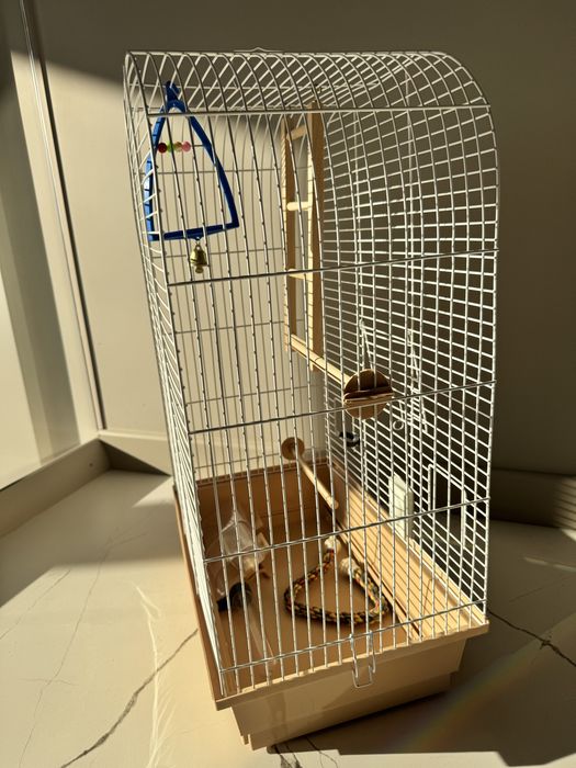 Клітка для птахів — майже нова