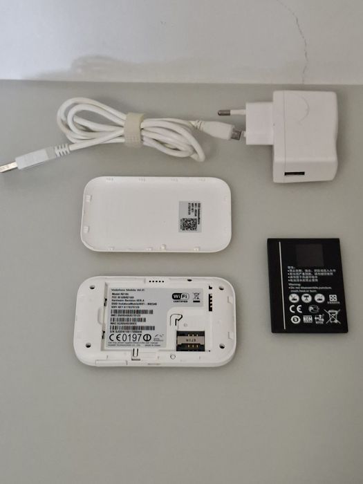 Router Wi-Fi Vodafone Mobile Wi-Fi R216-Z/Yosemite 4G NOVO