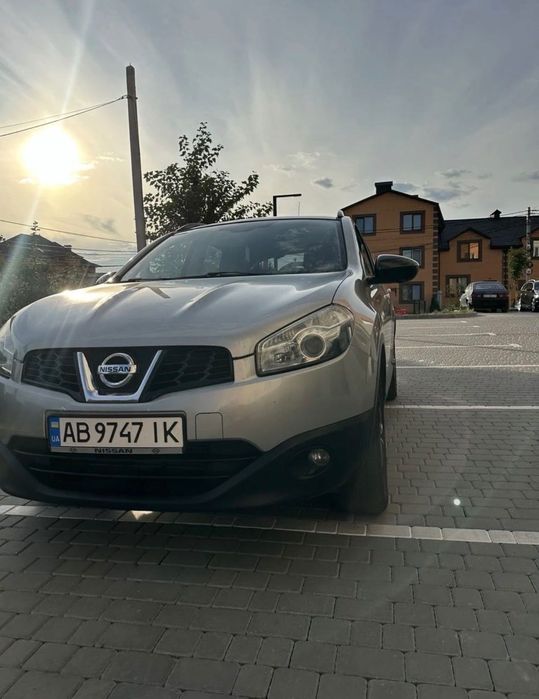 Nissan Qahqai  2013 р.в. 1.5 дизель, пробіг 239 тисяч, 6 ст. механіка