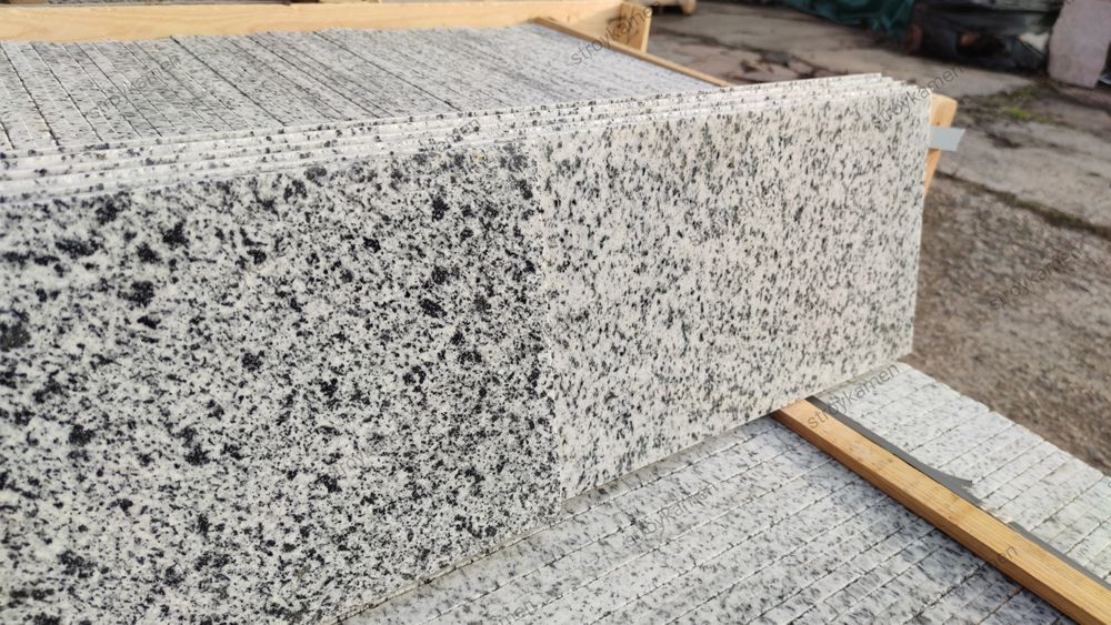 Плитка гранітна СВІТЛО-СІРА