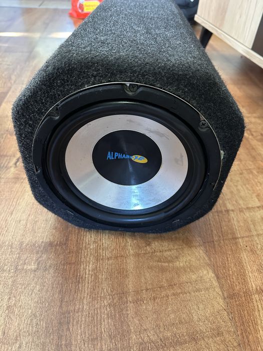Sprzedaję subwoofer ze wzmacniaczem