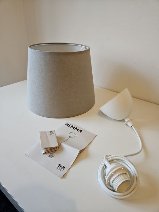 Candeeiro de teto HEMMA