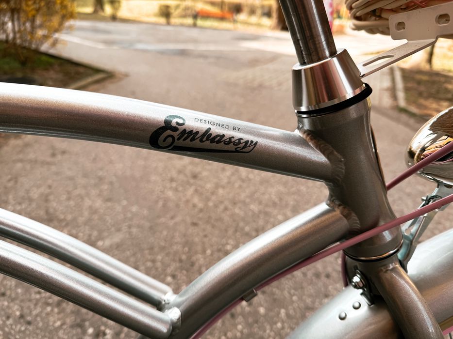 Rower miejski Embassy Mon Amour. Beach cruiser