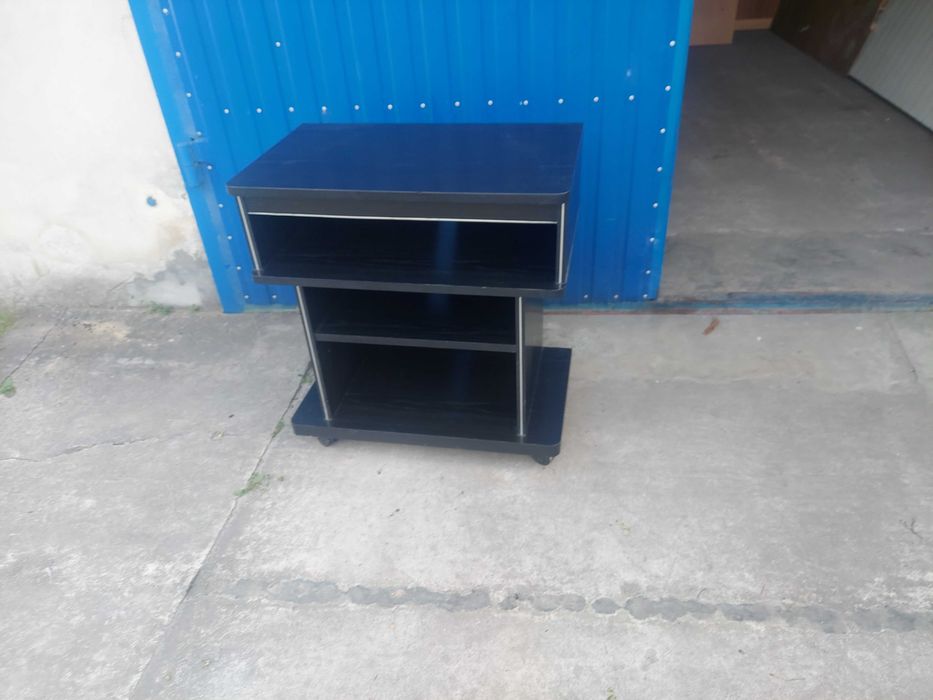 Szafka pod telewizor