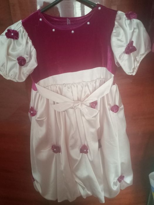 Святкова сукня на прокат