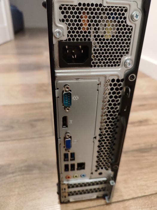 komputer stacjonarny