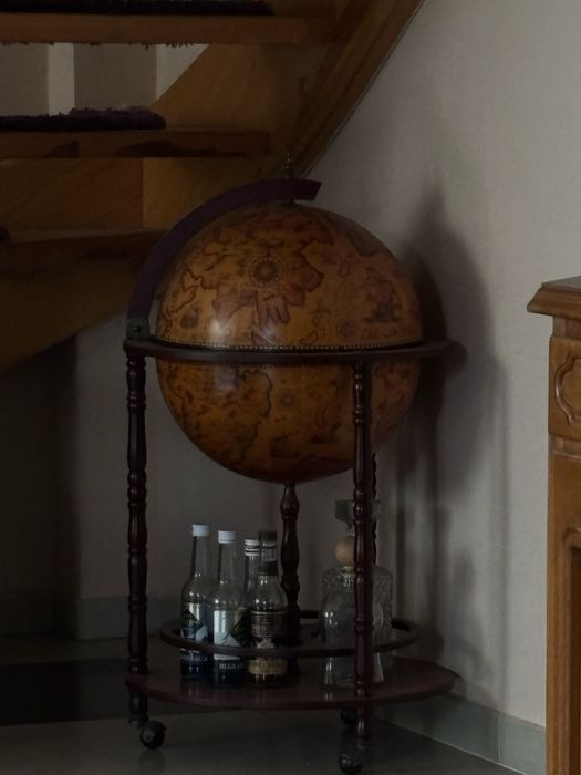Globobar / barek globus na alkohol | styl retro | na kółkach