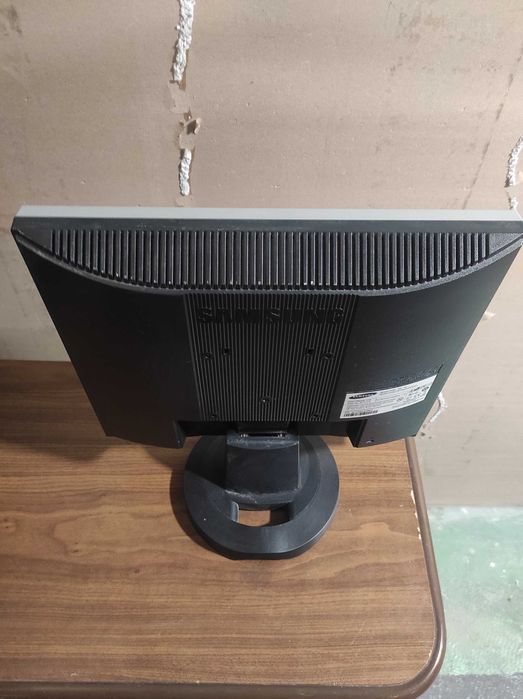 Monitor Samsung, stan dobry