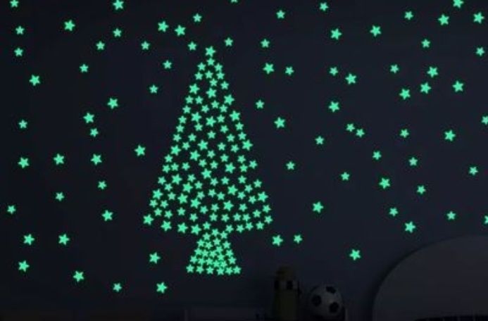 Conjunto 100 Estrelas fluoscente à noite para quarto de criança