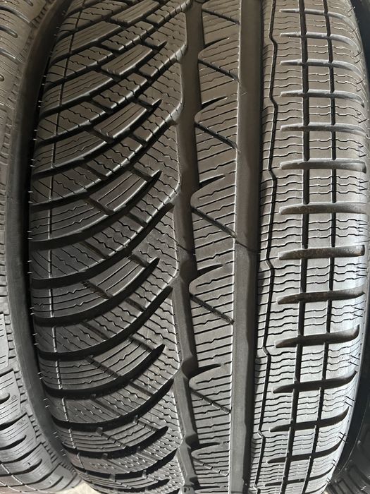 235/50/17 R17 Michelin Pilot Alpin PA4 4шт зима