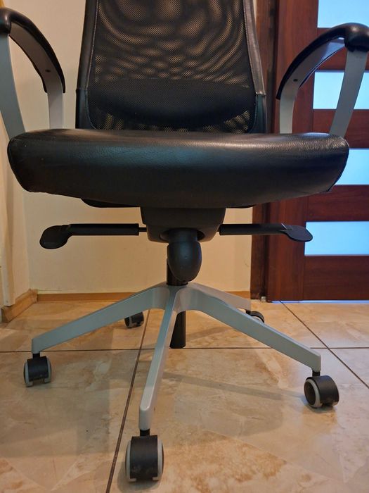 krzesła biurowe ergonomiczne Markus ikea,Topstar 2 szt