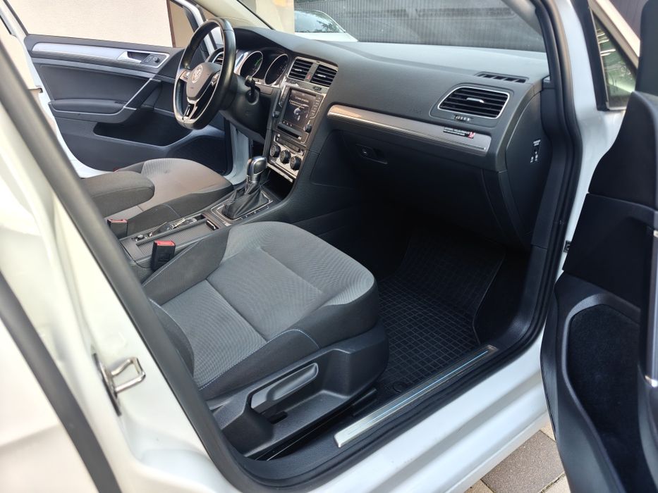 Volkswagen e-Golf 24kw 150км