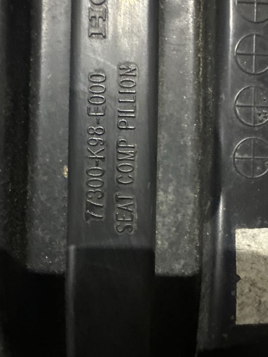 Kanapa pasażera siedzisko Honda Cb125R JC79