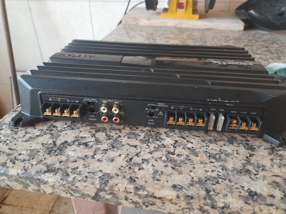 Amplificador estéreo de 4 canais | XM-N1004