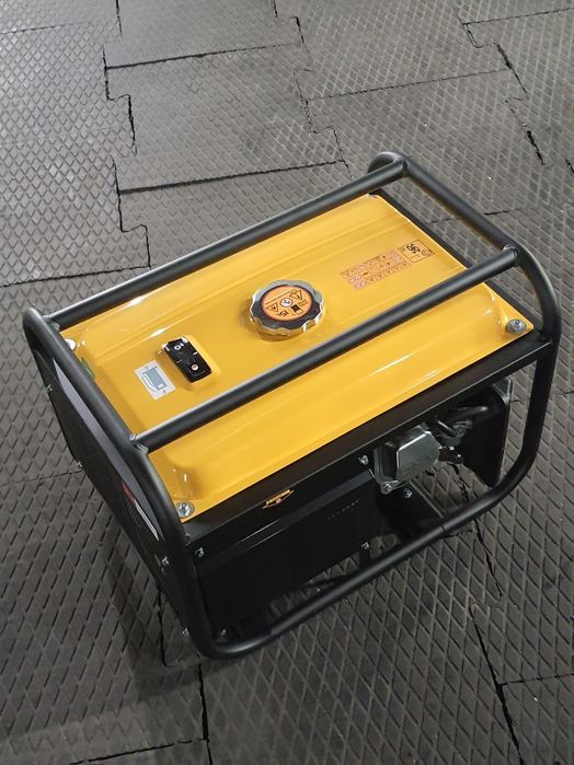 Продам генератор Defitec 2400