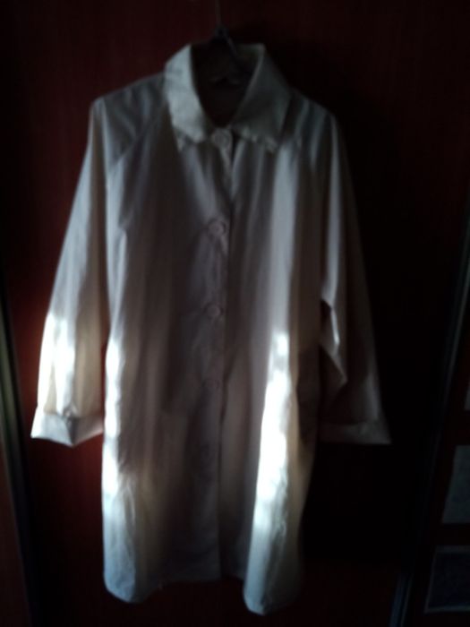 Куртка женская c поясом Легкая. Дождевик. Большой 60 размер.