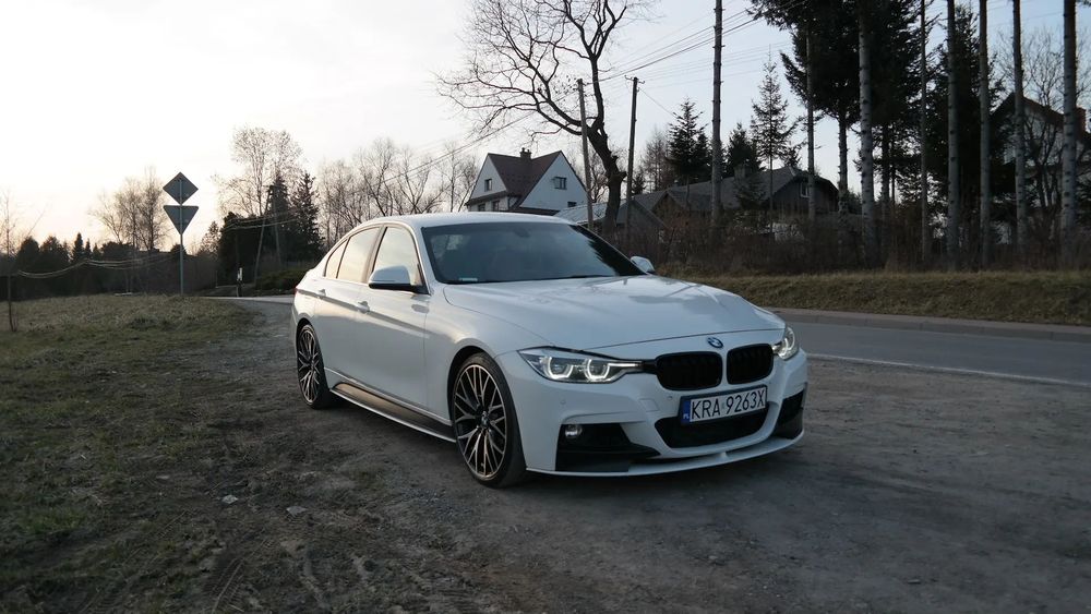 BMW Seria 3 BMW F30 335D 4X4 biala bezwypadkowa