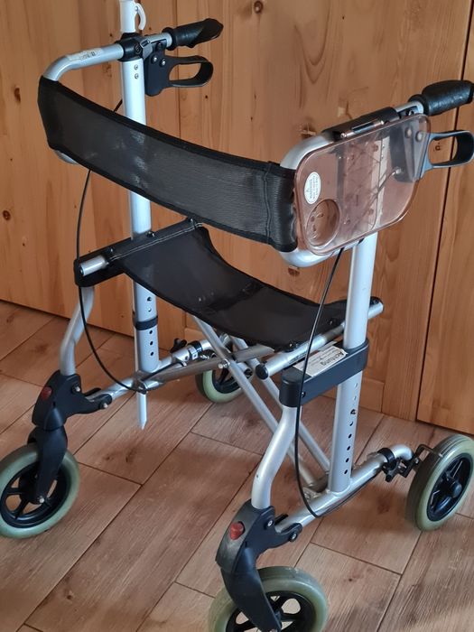 Chodzik,balkonik aluminiowy  dla niepełnosprawnych