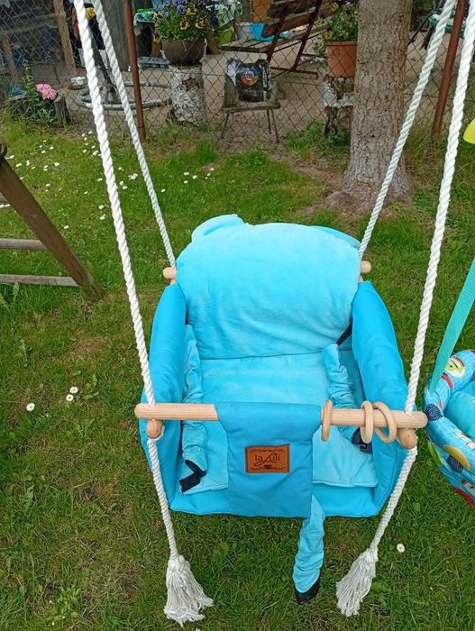 Huśtawka ogrodowa domowa