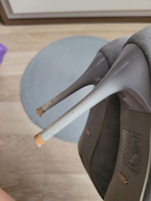 Szpilki zamsz szare Vices 38