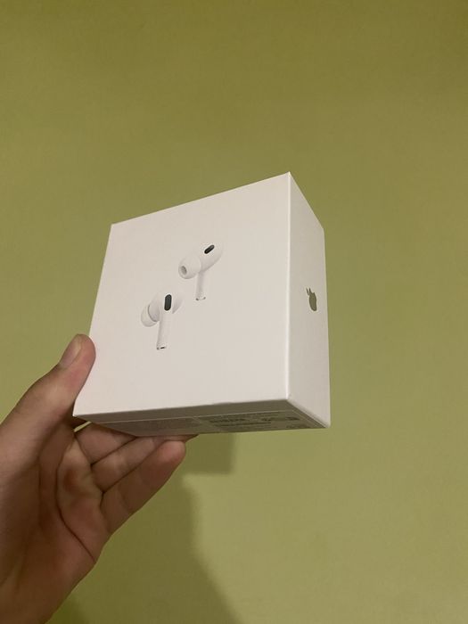 Продаю air pods 2 pro ідеал !