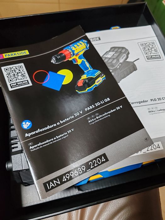 Aparafusadora Parkside com bateria e carregador - Nova Fatura Garantia