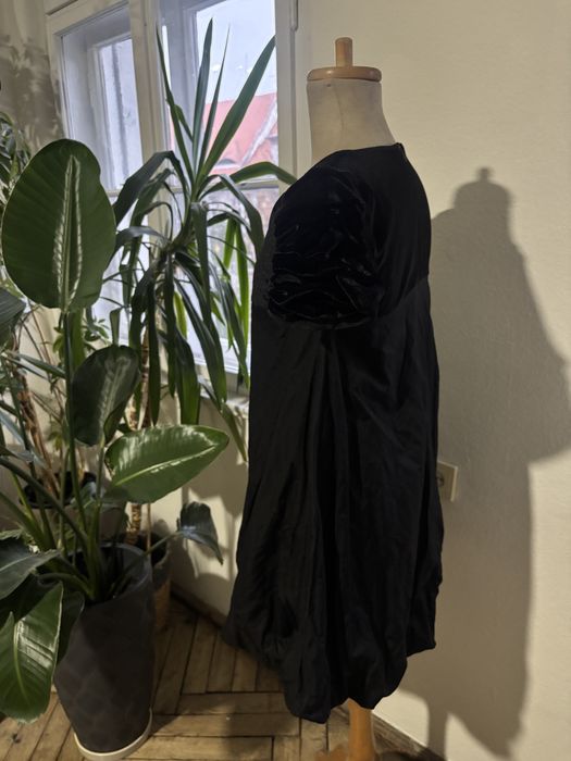 Sukienka bombka czarna Eva Minge