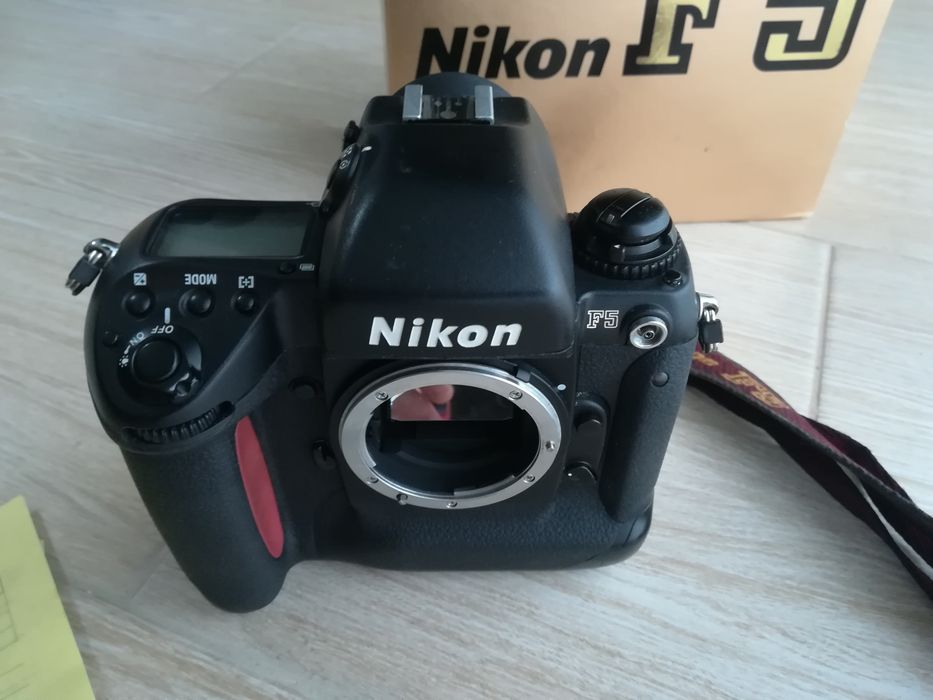 Nikon F5, excelente oportunidade