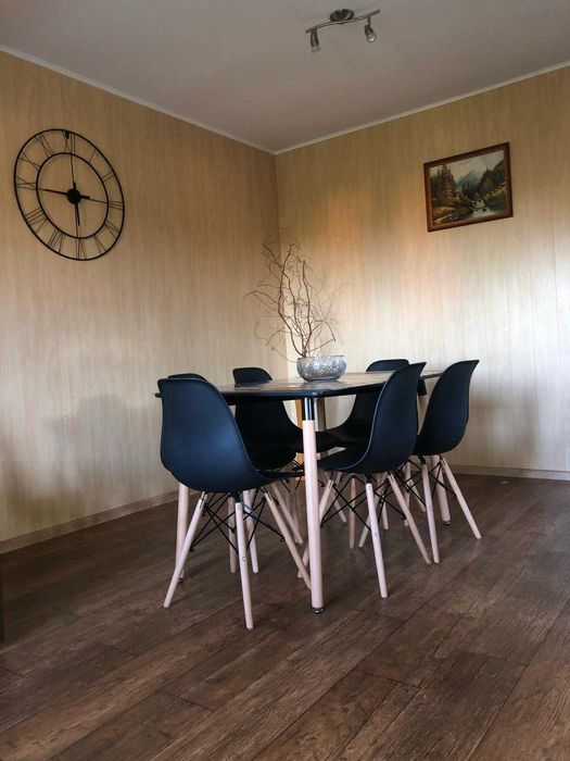 Domek letniskowy nad Jez. Dadaj z prywatną plażą.