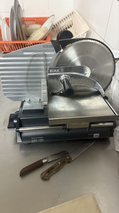 Maquina de cortar fiambre