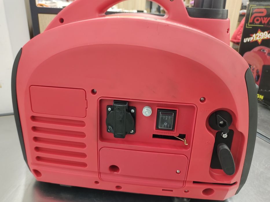 Генератор Powertech PT-2000