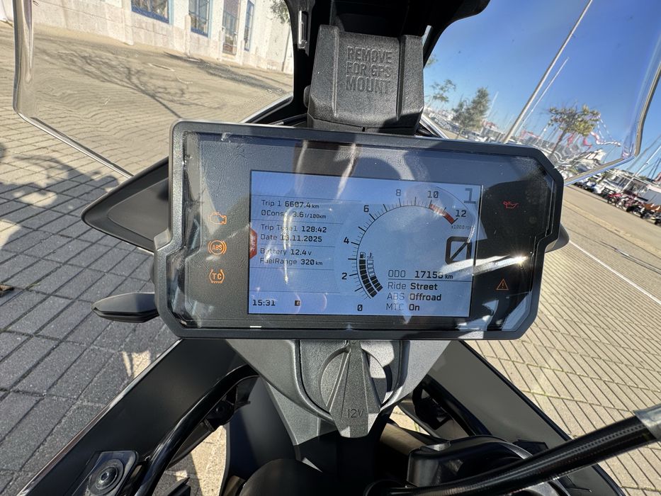 Ktm 390 Adventure-2023-Akrapovic