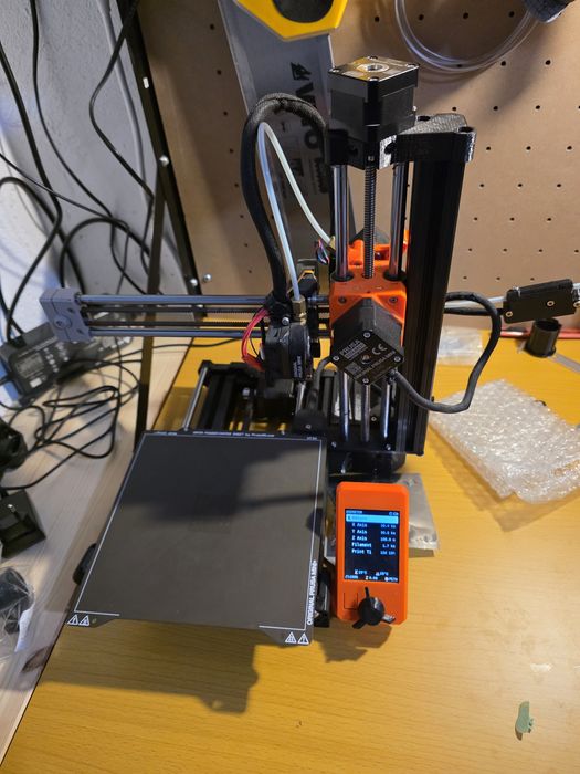 Impressora 3D Prusa mini+