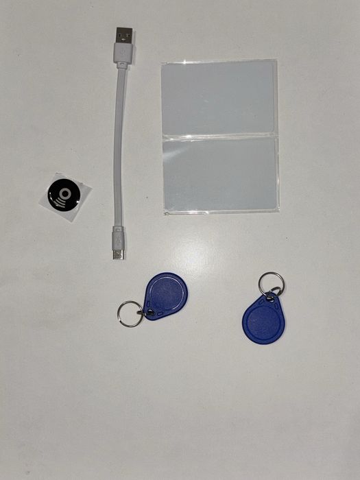 PrimeLite One – szafka nocna z ukrytym schowkiem RFID