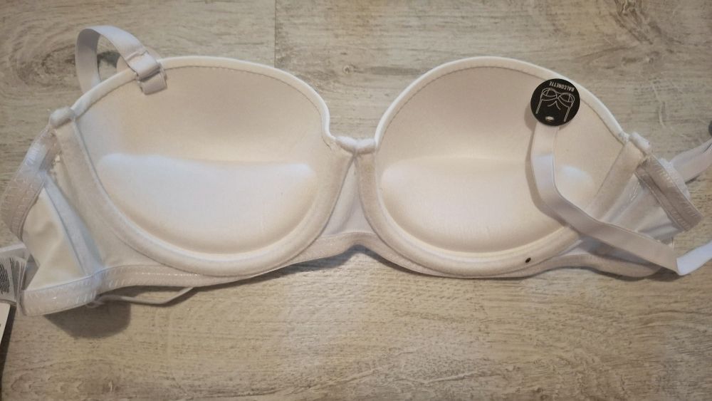 Staniki push up. 2szt