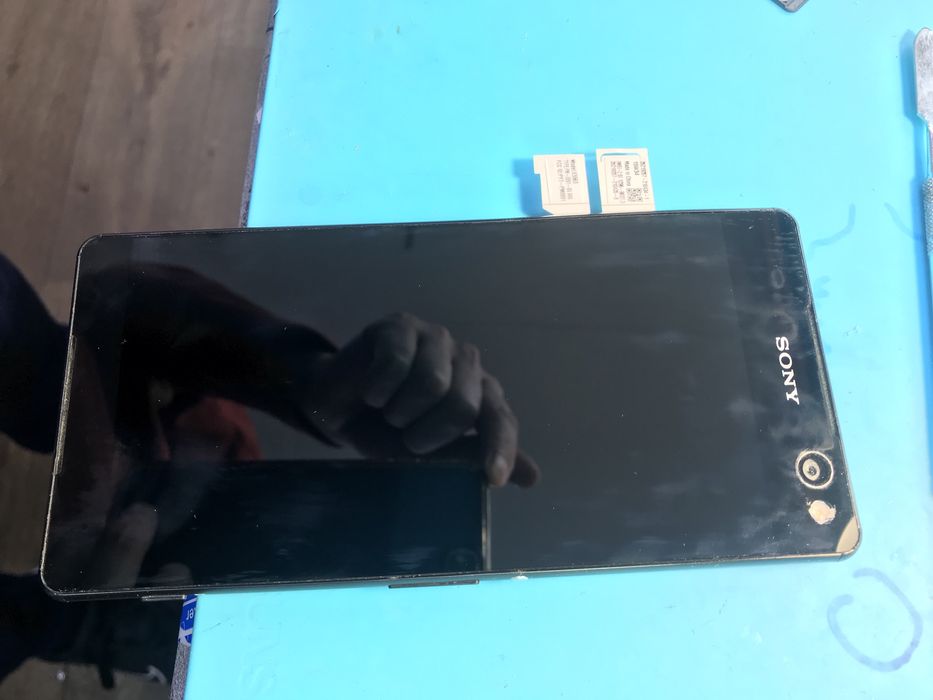 Sony, E5563 на запчастини