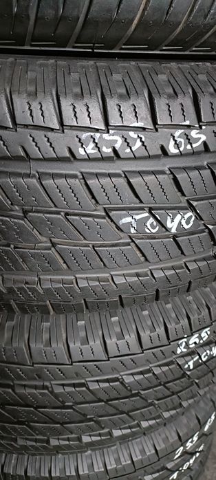 Pneus 255/65/16 Toyo (jogo completo)